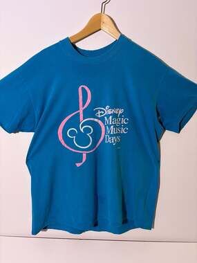 Disney Character Fashions Magic Music Days T-Shirt Size X-Large Blue